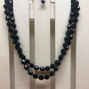 Vintage Black faceted beaded necklace